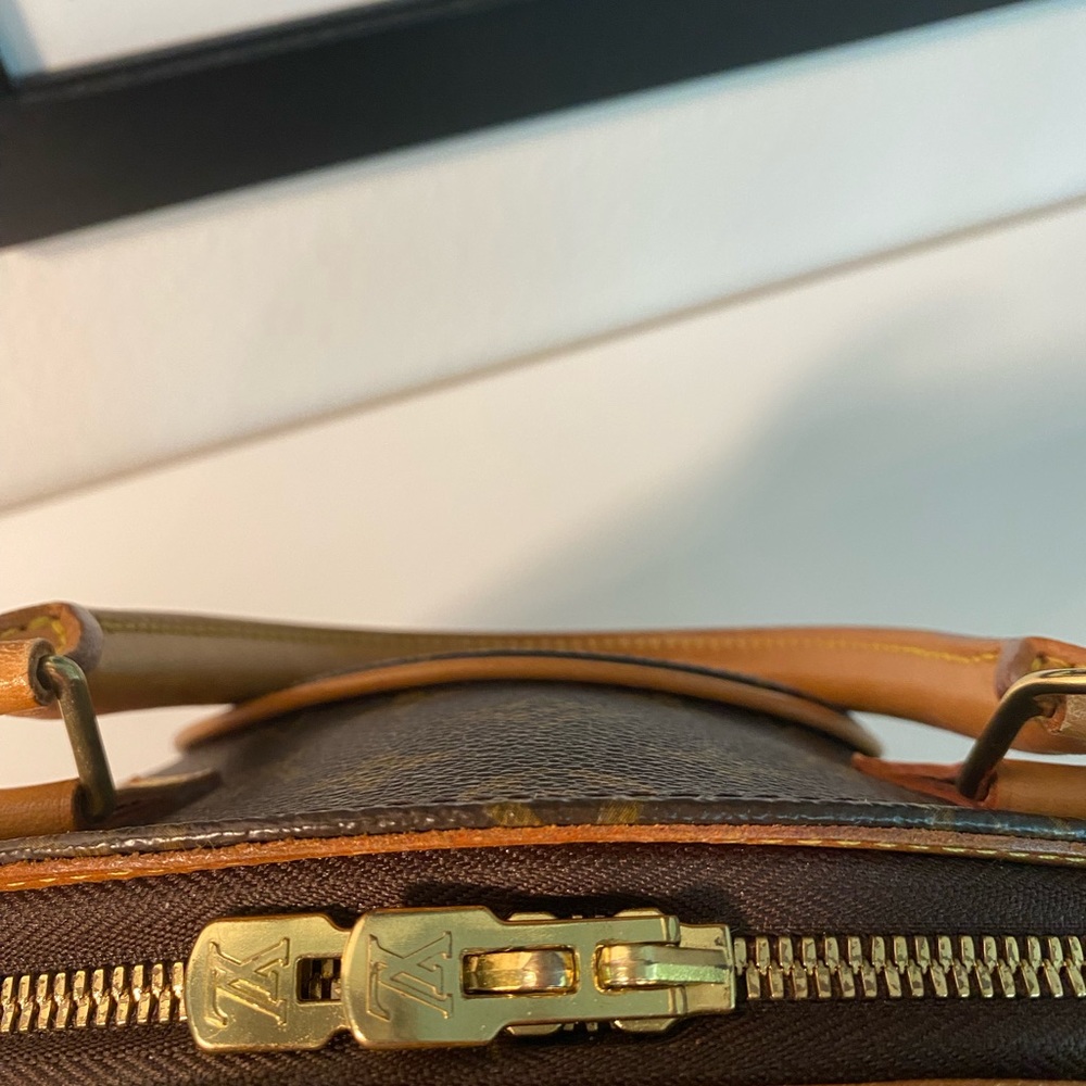 Louis Vuitton Vintage Ellipse PM - Picture 9 of 10